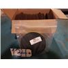 Image 2 : Velcro Pad 6" x 5/8"-11 with Scotch Brite Disc(25)