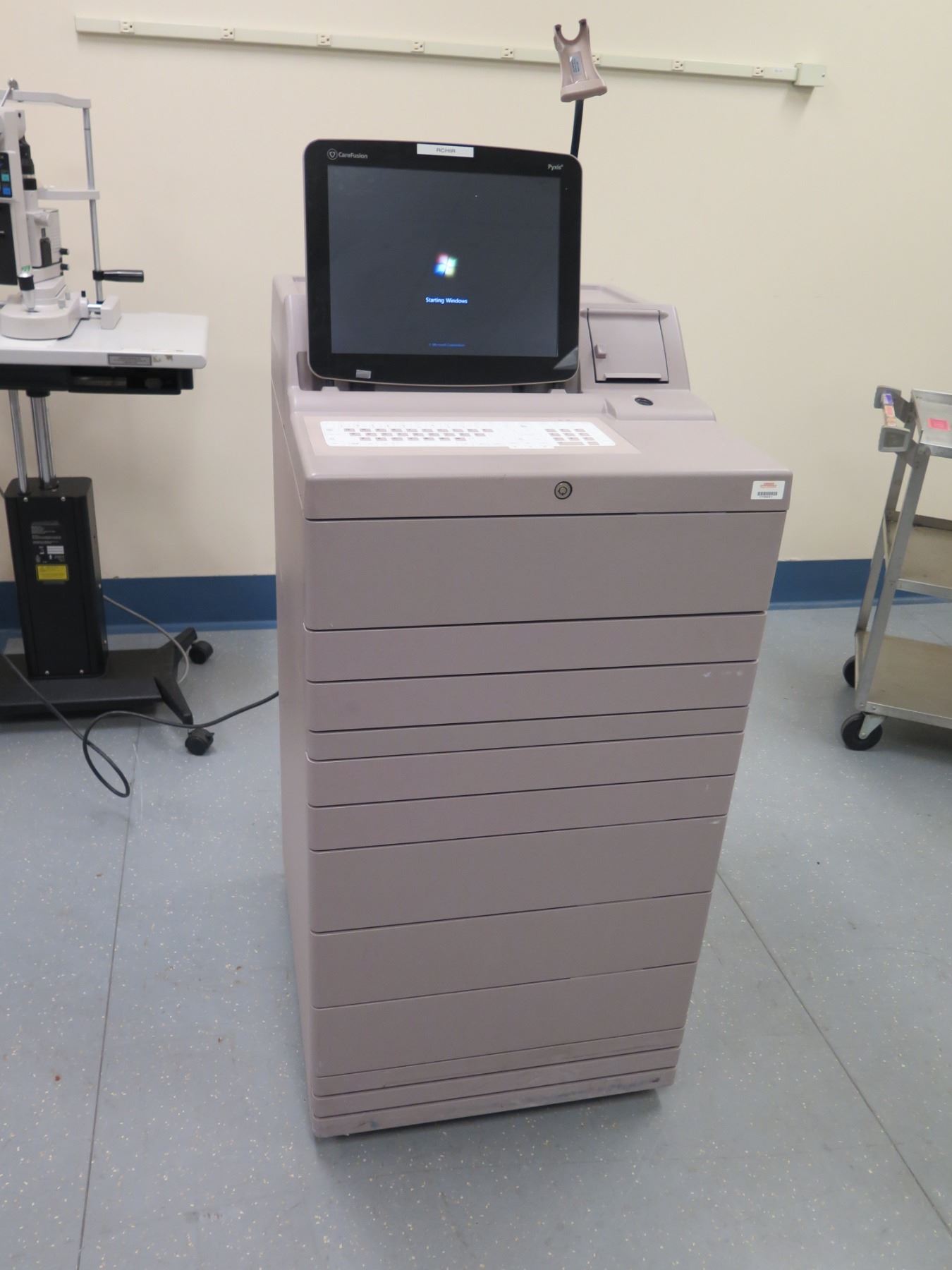 CareFusion Pyxis Med/PAS/IM ES Device Medication Dispensing System w ...