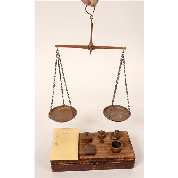 Gold Pocket Scale & Nested Weights  [168409]