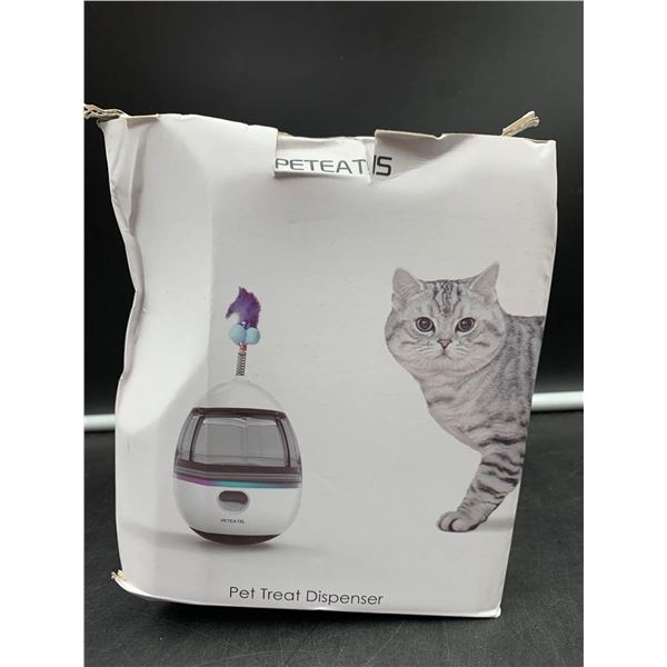 Pet Treat Dispenser