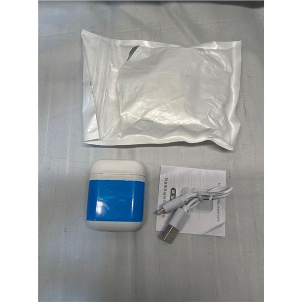 Wireless ear buds with charging case