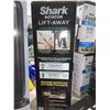 Image 2 : Shark Lift Away Household Vacuum
