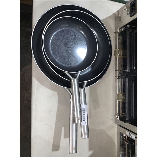 Lot of 3 Blue Diamond Non-Stick Frying Pan Set