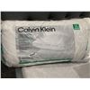 Image 1 : Lot of 2 Calvin Klein King Size Pillows