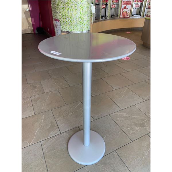 Metal Top Commercial Stand Up Tall Table 24 inch