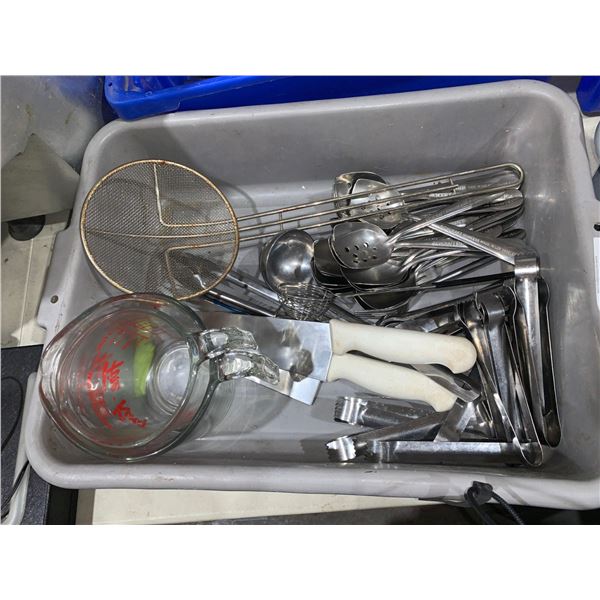 Lot of Assorted Commercial Grade Kitchen Supplies