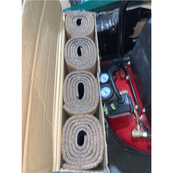 Lot of 4 Studio Utility Mat 2'11"x3'11"