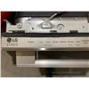 Image 2 : LG Studio  LSDTS9882S Home Dishwasher