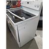 Image 7 : GS 30" White Free Standing Electric range with Self Clean-FREIGHT DAMAGED AS SHOWN