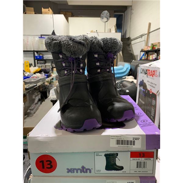 XMTN Youth Winter Boots Size Youth 13
