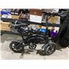 Image 1 : Jetson Bolt Pro Folding Electric Bike - Max speed: up to 24.9 km/h HAS CHARGE CORD - UNTESTED