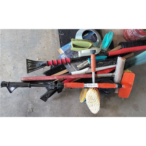 Assorted Brushes, Squeegy