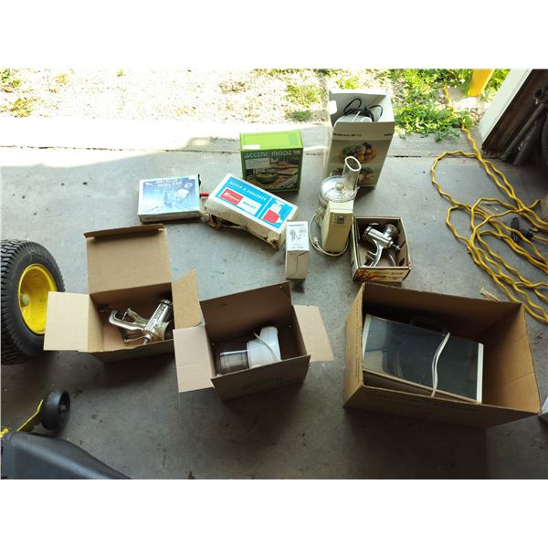 Large Assortment Of Kitchen Appliances (Some Vintage)