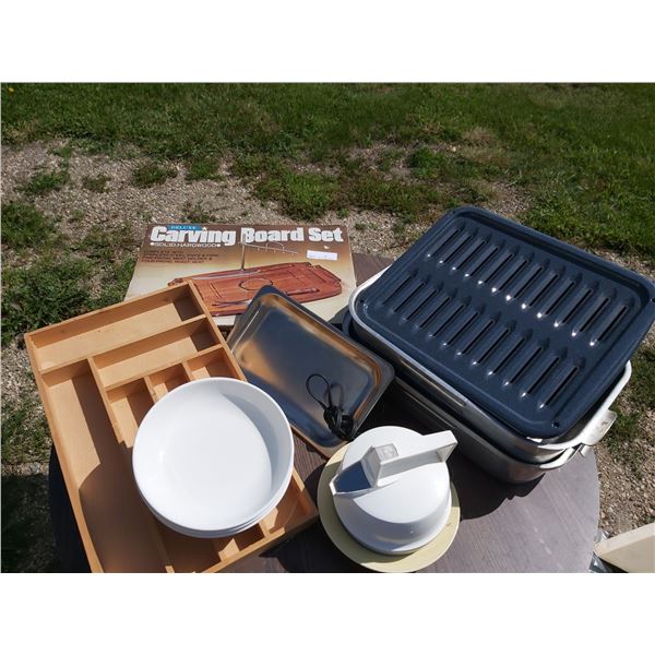 Assorted Kitchen Items