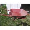 Image 2 : True Temper Wheelbarrow
