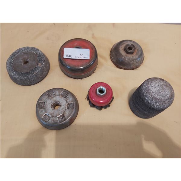 Attatchments For Makita Sander/Grinder  *  See Lot 867 For Makita Sander/Grinder