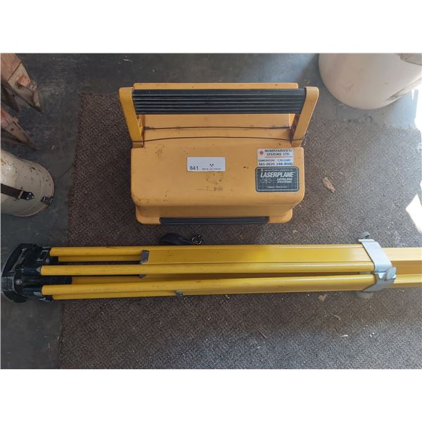 Leake Equipment Tripod & Lazerplane 200 Levelling System