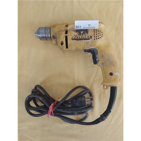 DeWalt 3/8" VSR Electric Drill
