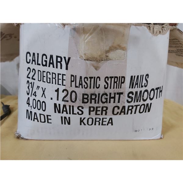 Black & Decker Paint Remover/Heat Gun & Box 3 1/4"  22 Degree Plastic Strip Nails