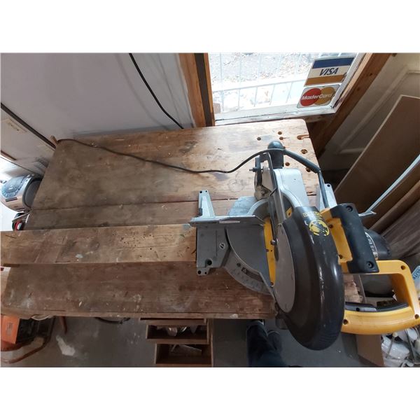 Dewalt 12" Compound Mitre Saw Model # D705-05 With Table & Contents