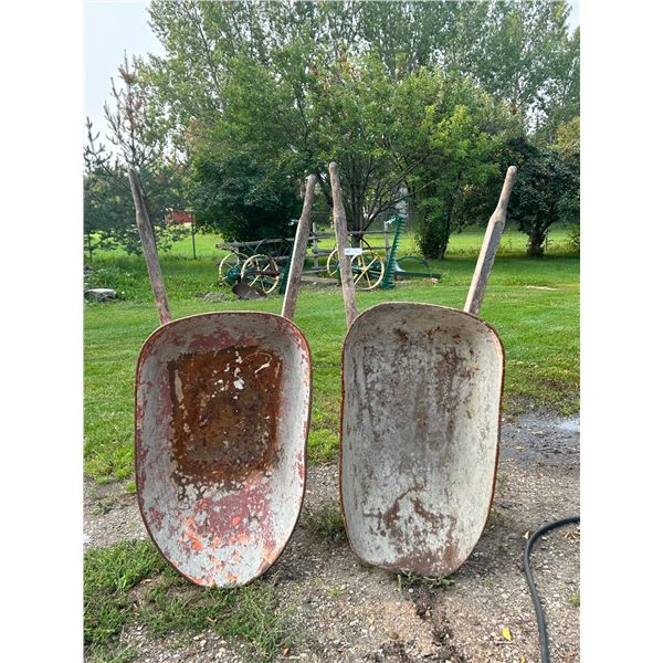 2 Wheel Barrows