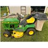 Image 2 : John Deere STX38 With Clipping Catcher Does Not Run, Handyman Special.