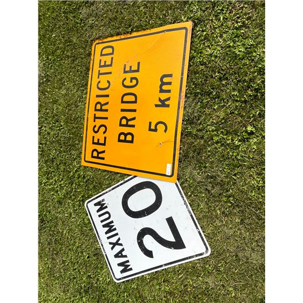 Restricted Bridge Sign + Traffic Sign 30x36