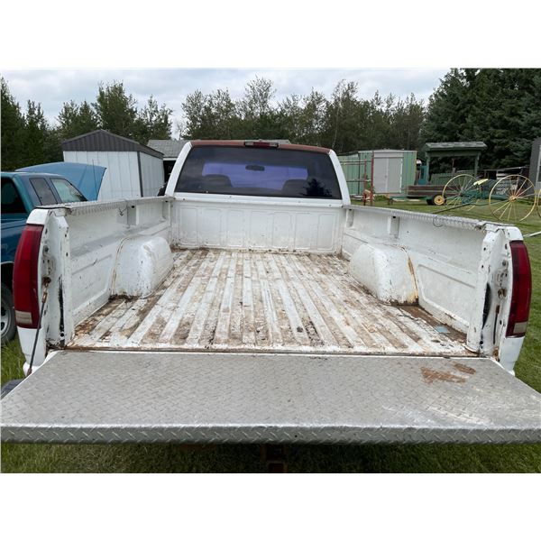 1995 Chevrolet GMT400 Farm Truck 137K Needs Towing