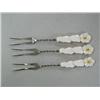Image 1 : Lot of 3 Ivory and Gold Nugget Hors d'ouerves Forks