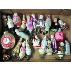 Lot of 8 beaded and blown glass ornaments, star, hot-air baloon, airplane, ect., blown glass and bea