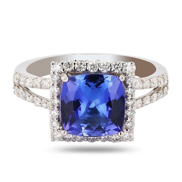 2.55 ctw Tanzanite and 0.93 ctw Diamond Platinum Ring
