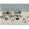 Image 1 : Miscellaneous Jewelery Assortment