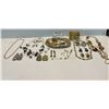 Image 1 : Miscellaneous Jewelery Assortment