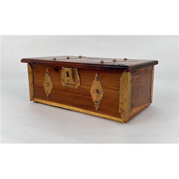 Strudi Cedar Chest Salesman Sample