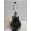 Image 2 : Porcelain Urn Tobacco Table Lamp w/ Shade (bulb not included)