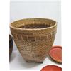 Image 9 : Qty 8 Decorative Lacquered Dishes & 2 Planters