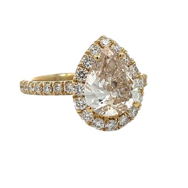 2.65 ctw Diamond Ring - 14K Yellow Gold