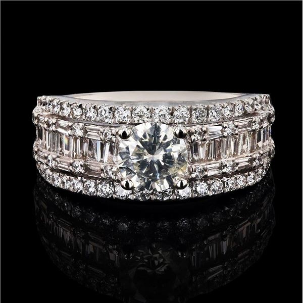 0.83 ctw CENTER Diamond Platinum Ring (1.98 ctw Diamonds)