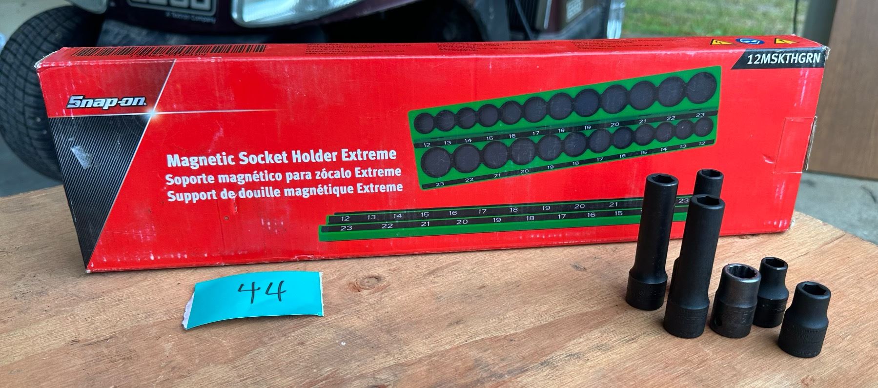 Snap On Magic Socket SNAP-ON MAGNETIC SOCKET HOLDER EXTREME NEW IN BOX; 12 MSKTHGRN ...
