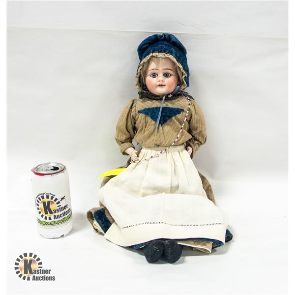 1895 BISQUE SHOULDER MOULD DOLL COMPLETE