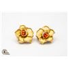 Image 1 : VINTAGE GOLD TONE FLORAL CLIP EARRINGS