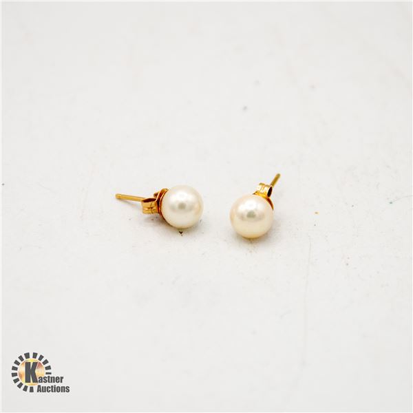 PEARL STUDDED EARRINGS