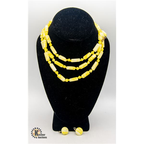 1960S BEADED GLASS NECKLACE AND EARRING SET