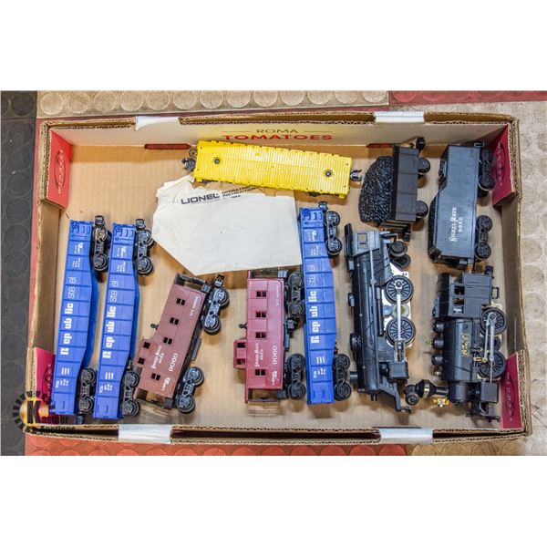 O SCALE LIONEL TRAIN LOT ENGINES AND CARS