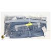 Image 1 : DENIM SHORTS LEE RIDERS 6 PAIRS $149.88 VALUE