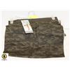 Image 1 : CAMO SHORTS LEE RIDERS 6 PAIRS $167.88 VALUE