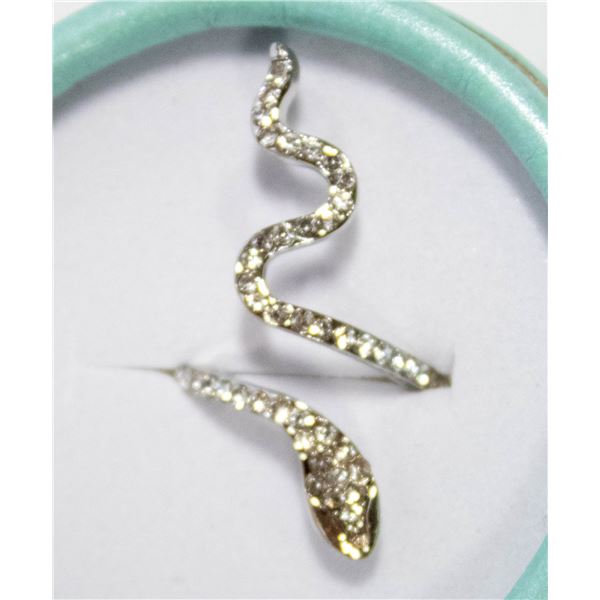 NEW CUBIC ZIRCONIA SNAKE RING IN GIFT BOX