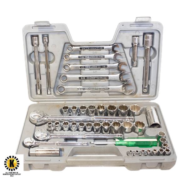 CRAFTSMAN RATCHET/SOCKET SET