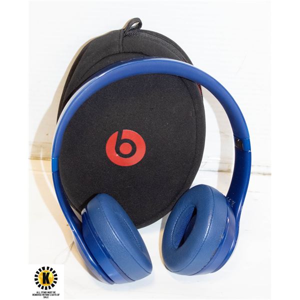 BLUE BEATS SOLO'S W/ SOFT CASE