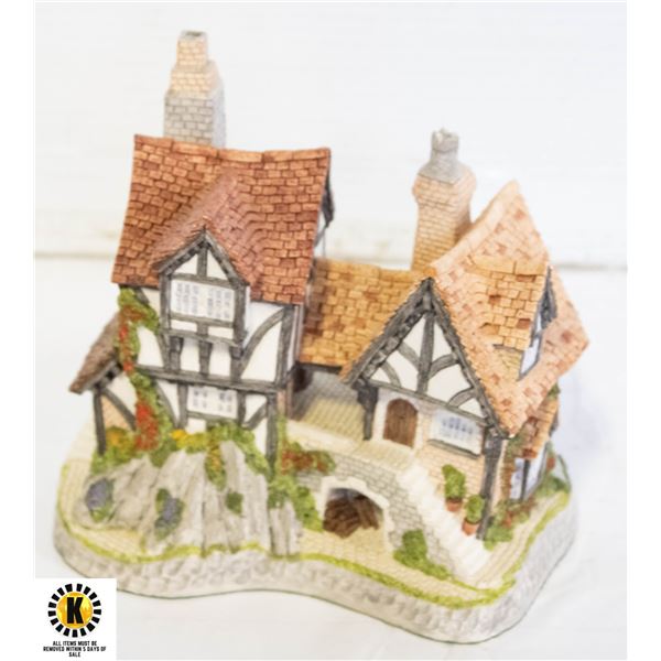 VINTAGE  DAVID WINTER  COTTAGE  WILL-O-THE-WISP